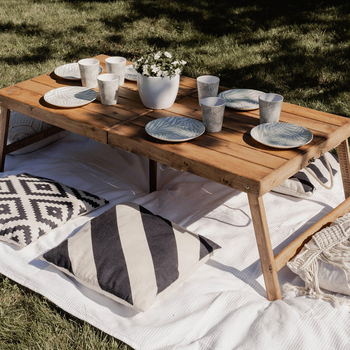 Klappbarer Picknicktisch Klappbarer Picknicktisch Holz